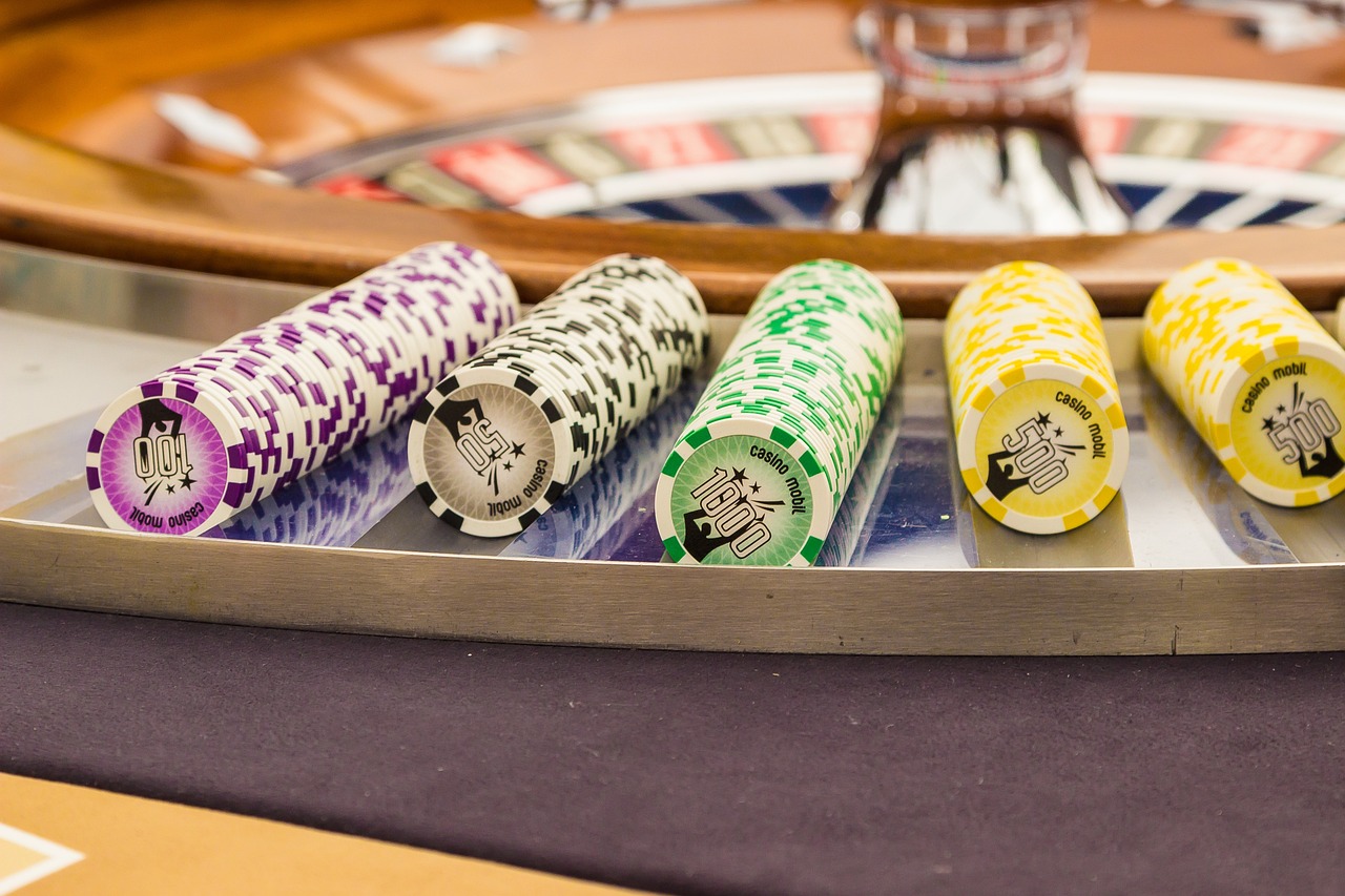 Velmirexco blackjack roulette lounge